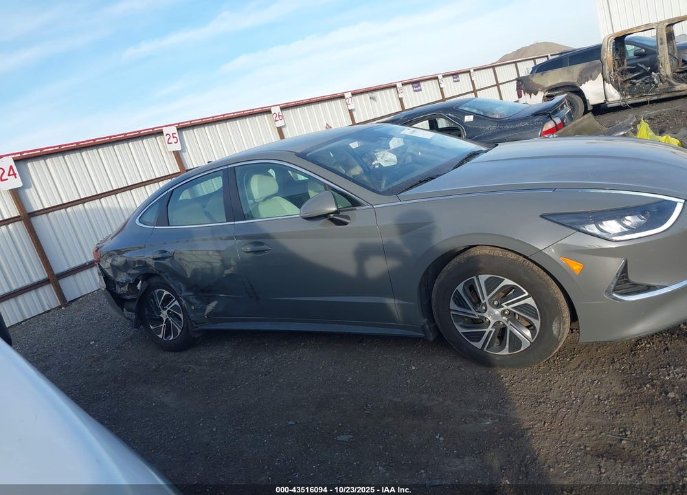 2021 HYUNDAI SONATA BLUE VIN: KMHL24JJ8MA021728