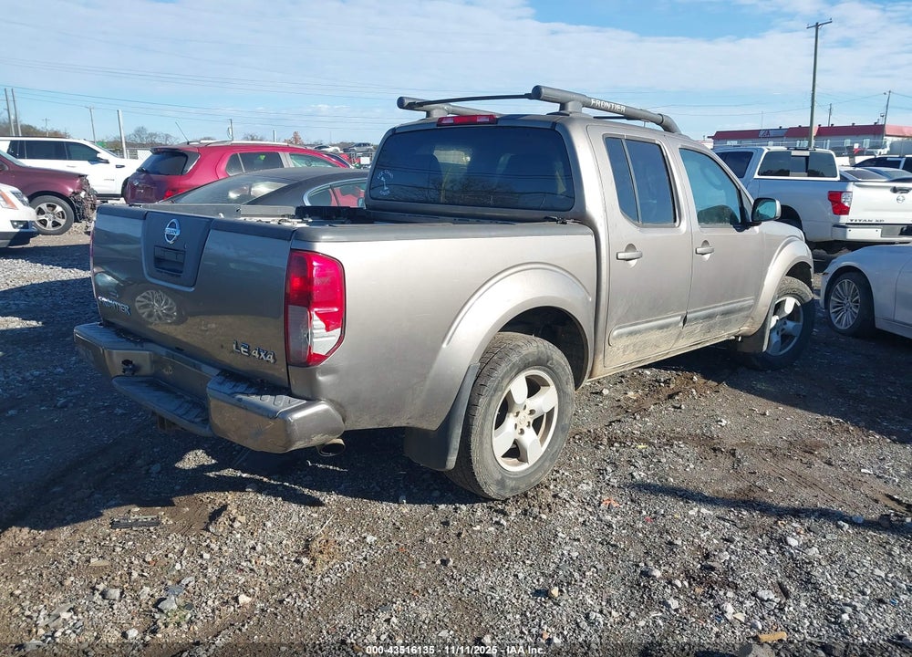2005 NISSAN FRONTIER LE VIN: 1N6AD07W05C449233