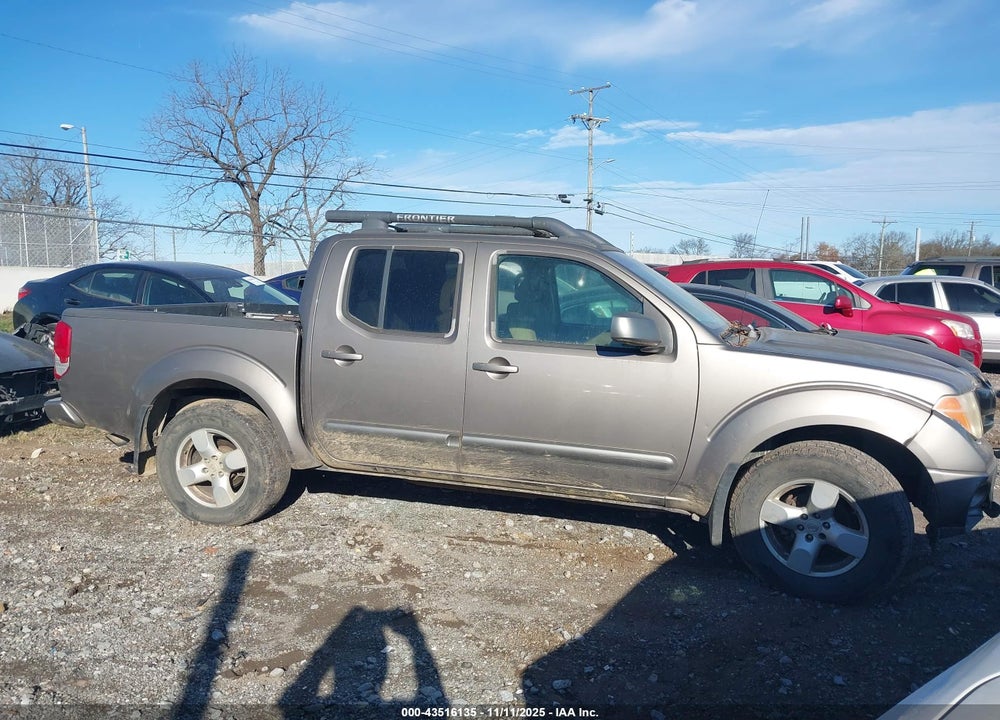 2005 NISSAN FRONTIER LE VIN: 1N6AD07W05C449233