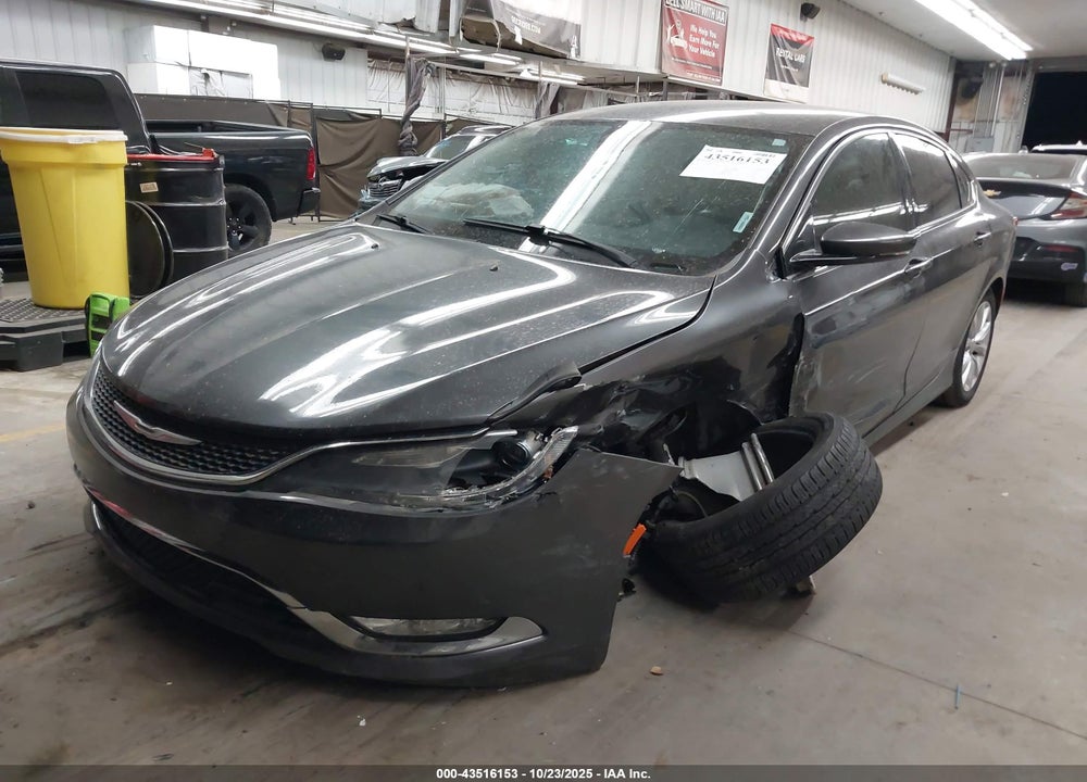 2015 CHRYSLER 200 VIN: 1C3CCCCB7FN645828