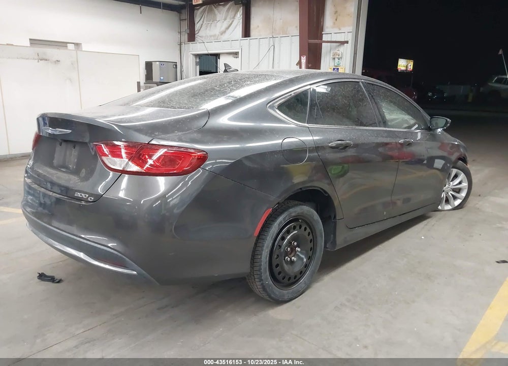 2015 CHRYSLER 200 VIN: 1C3CCCCB7FN645828