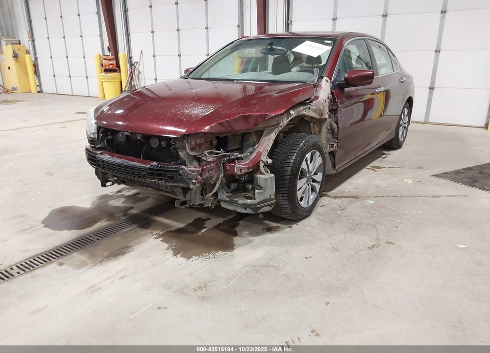 2015 HONDA ACCORD VIN: 1HGCR2F38FA055512
