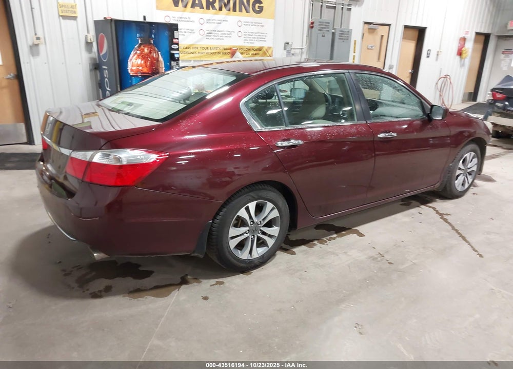 2015 HONDA ACCORD VIN: 1HGCR2F38FA055512