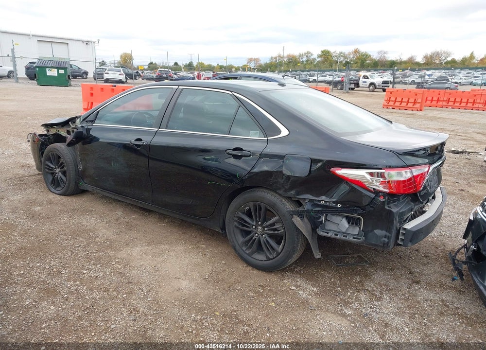 2017 TOYOTA CAMRY SE VIN: 4T1BF1FK6HU628795