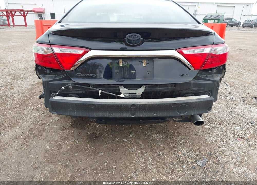 2017 TOYOTA CAMRY SE VIN: 4T1BF1FK6HU628795