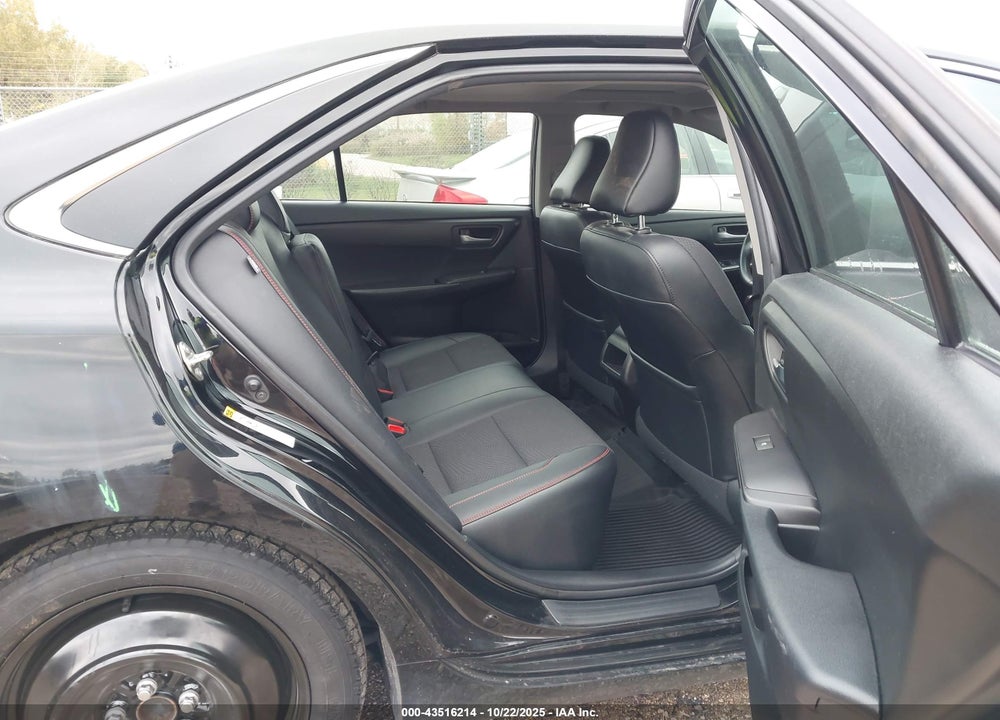 2017 TOYOTA CAMRY SE VIN: 4T1BF1FK6HU628795
