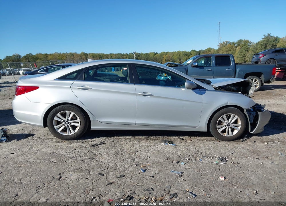 2012 HYUNDAI SONATA VIN: 5NPEB4AC9CH366398