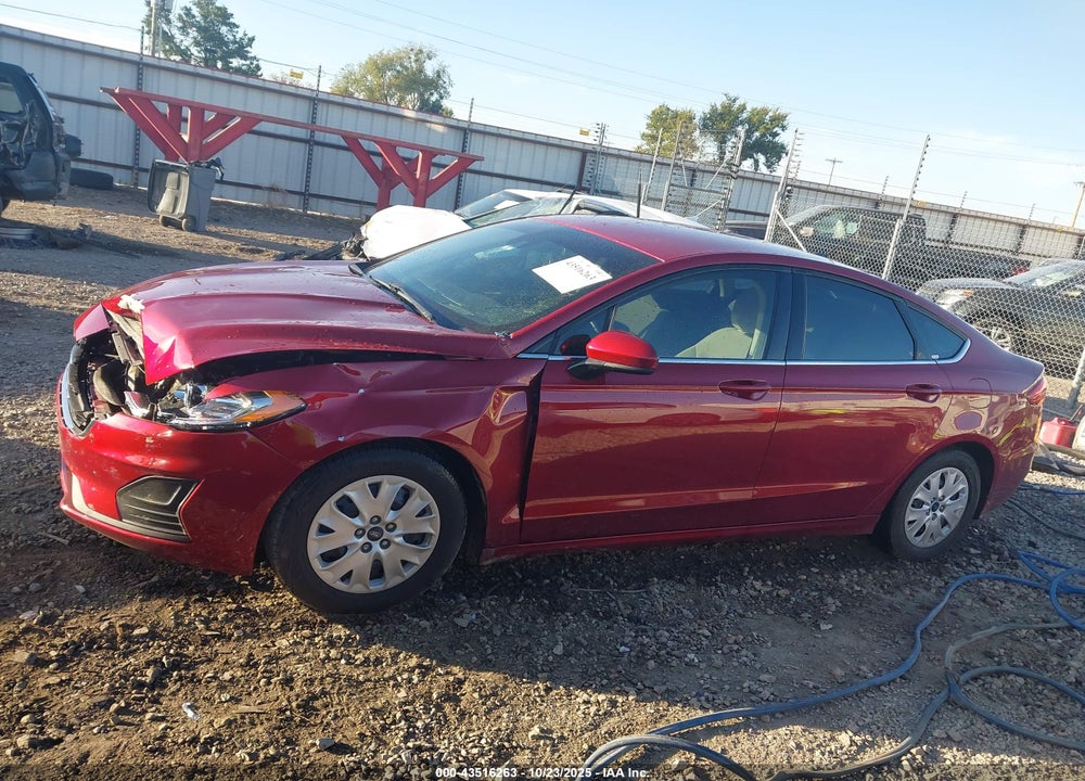 2019 FORD FUSION S VIN: 3FA6P0G75KR198737