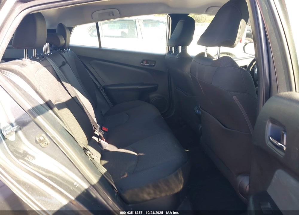 2022 TOYOTA PRIUS VIN: JTDKAMFU0N3187477