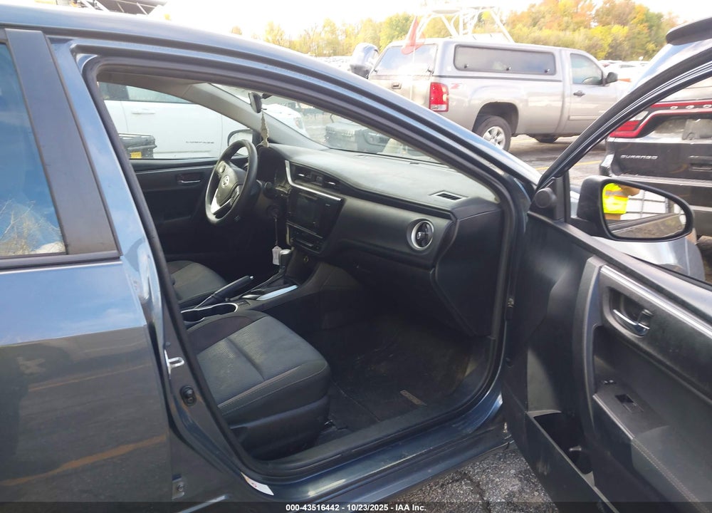 2017 TOYOTA COROLLA VIN: 2T1BURHE5HC885556