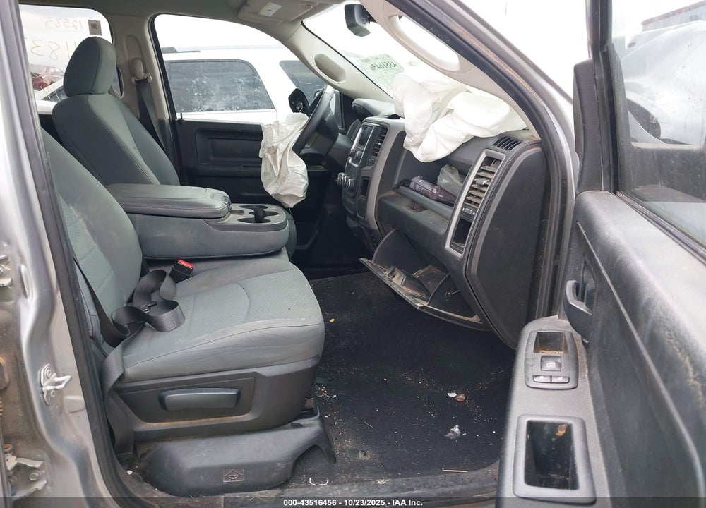 2019 RAM 1500 VIN: 1C6RR6FT4KS620060