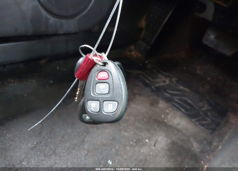 2008 PONTIAC SOLSTICE VIN: 1G2MC35B28Y111672