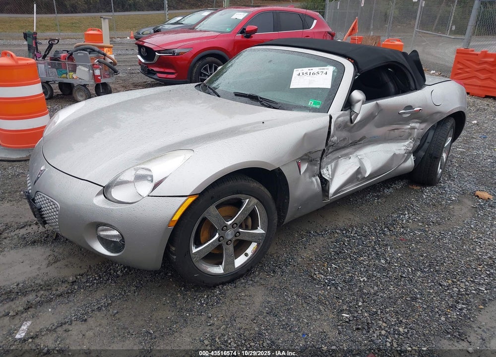 2008 PONTIAC SOLSTICE VIN: 1G2MC35B28Y111672
