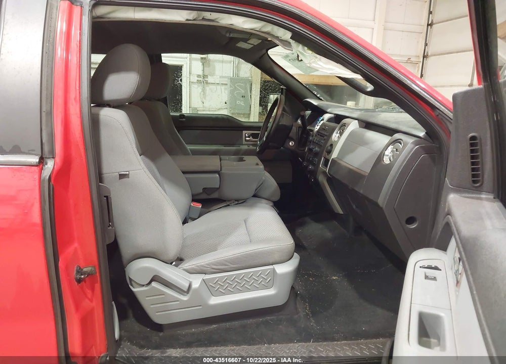2011 FORD F-150 VIN: 1FTFX1EF1BFB30524