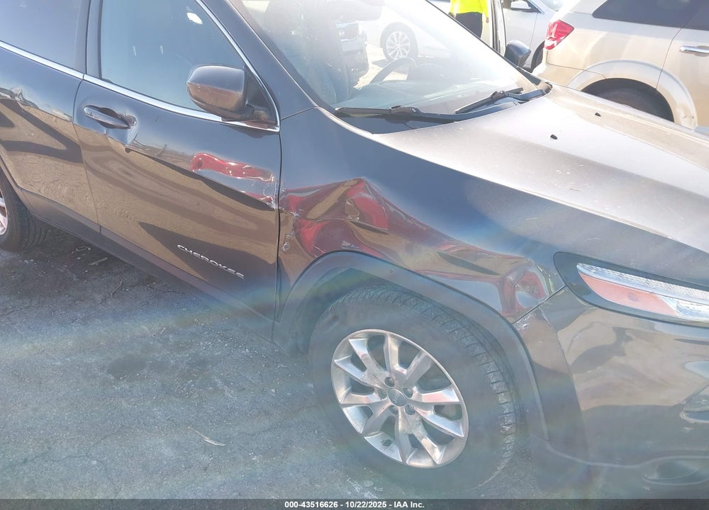 2015 JEEP CHEROKEE LIMITED VIN: 1C4PJMDS1FW709847