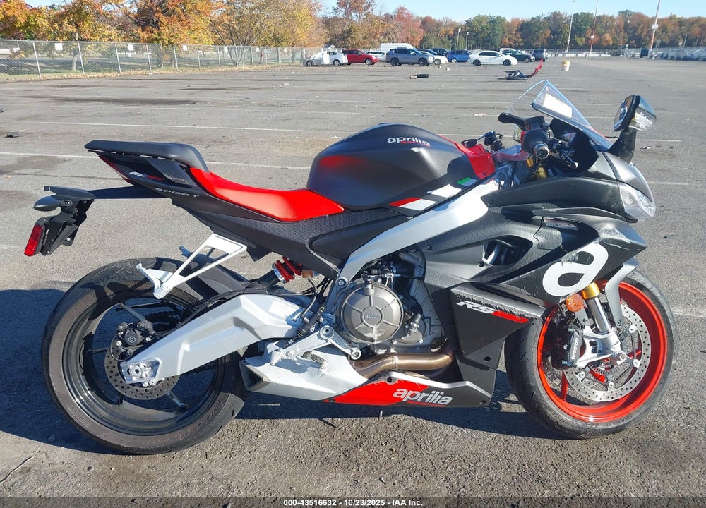 2022 APRILIA RS 660 VIN: ZD4KSUG06NS000584