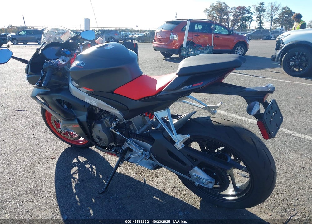 2022 APRILIA RS 660 VIN: ZD4KSUG06NS000584