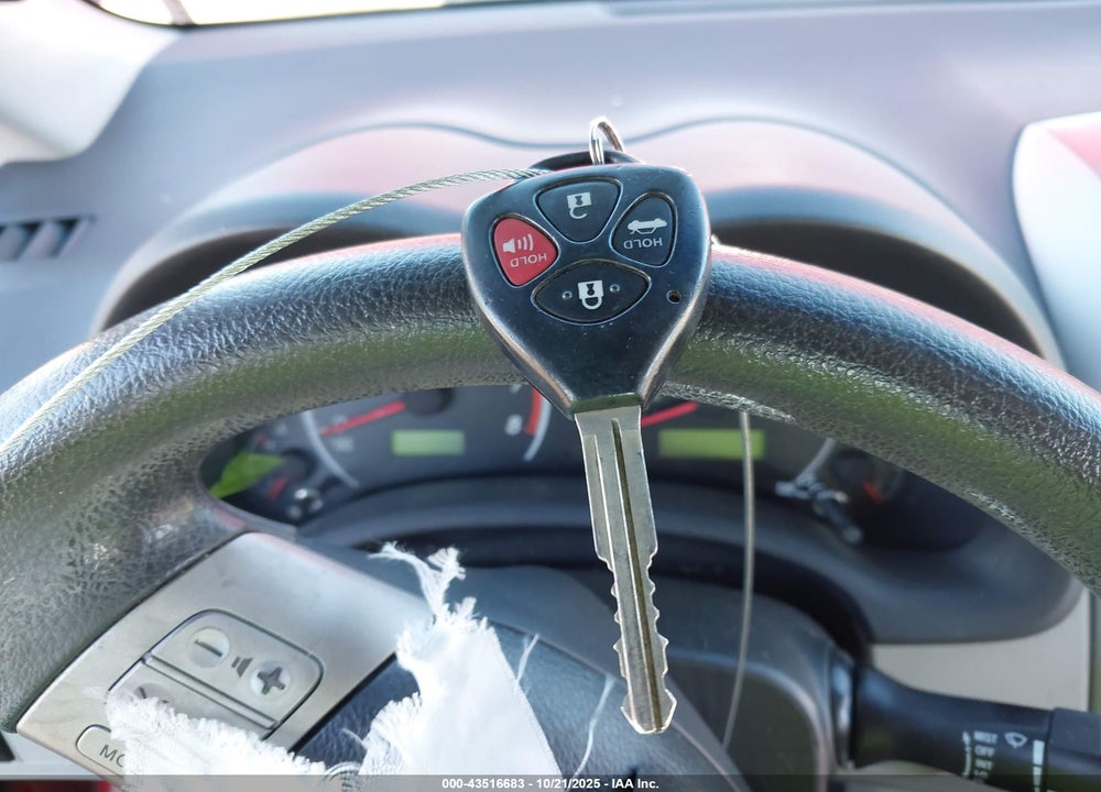 2013 TOYOTA COROLLA LE VIN: 5YFBU4EE4DP177350