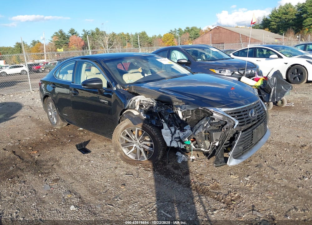 2018 LEXUS ES 300H VIN: JTHBW1GG4J2174318