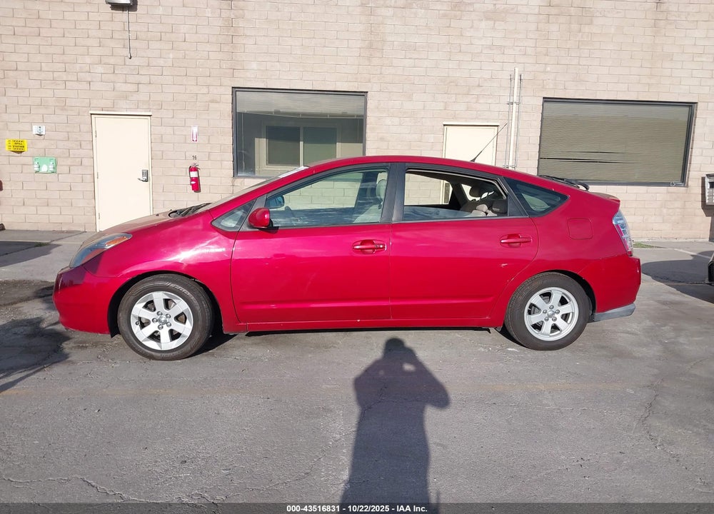2007 TOYOTA PRIUS VIN: JTDKB20UX77671551