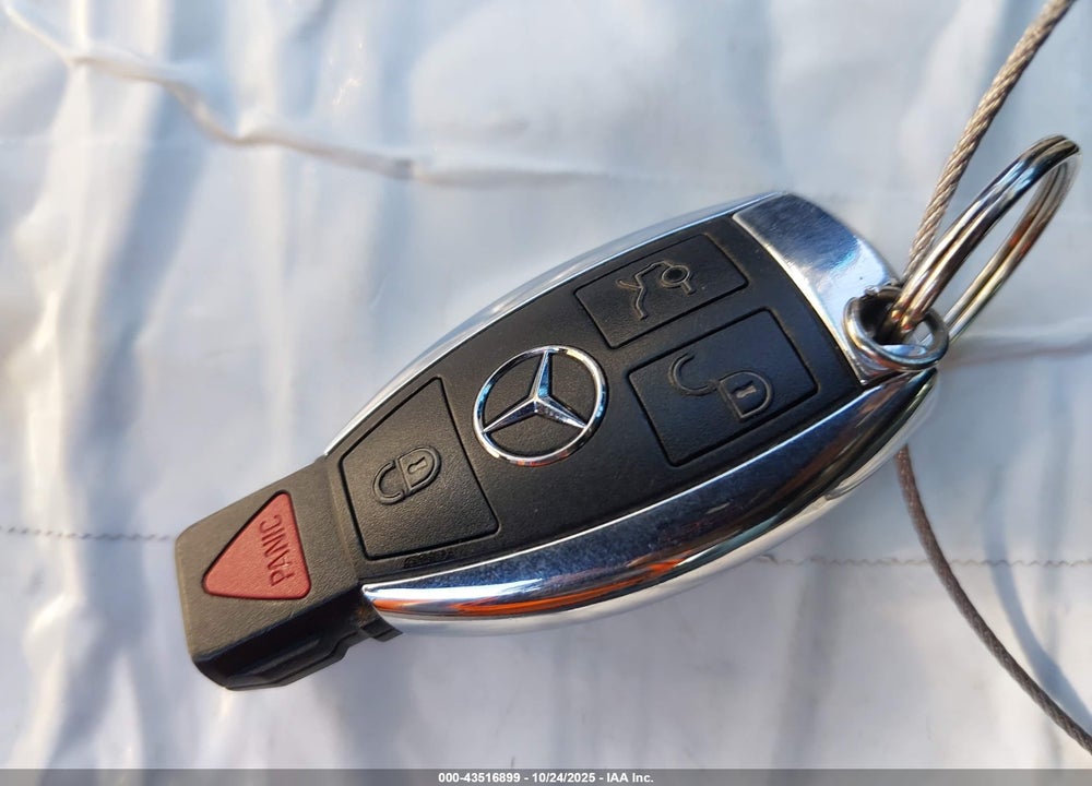 2015 MERCEDES-BENZ GLA 250 4MATIC VIN: WDCTG4GB5FJ086345