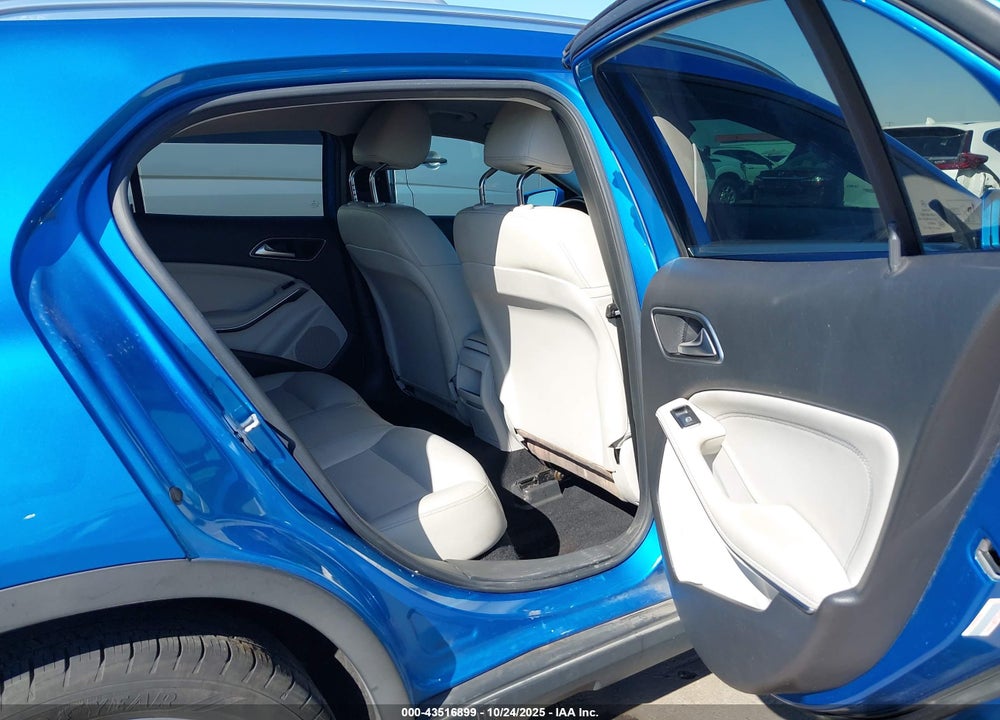 2015 MERCEDES-BENZ GLA 250 4MATIC VIN: WDCTG4GB5FJ086345