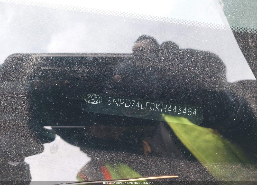 2019 HYUNDAI ELANTRA VIN: 5NPD74LF0KH443484