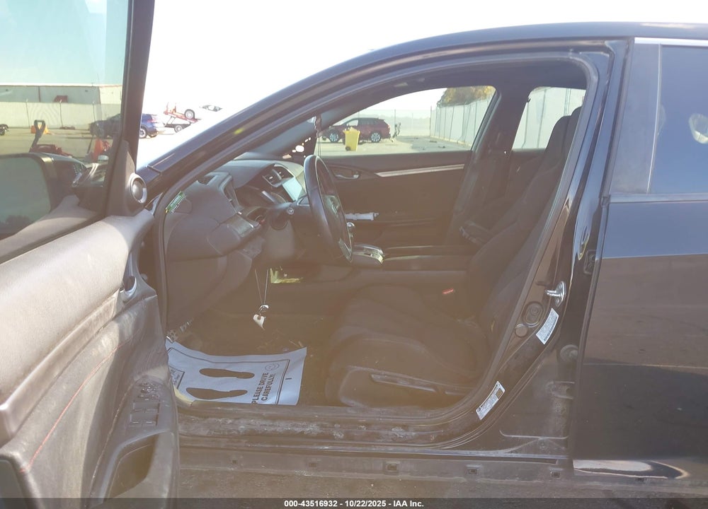 2018 HONDA CIVIC SI VIN: 2HGFC1E55JH704057