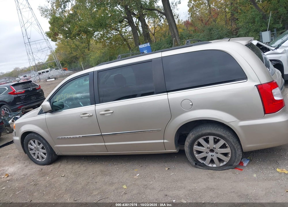 2015 CHRYSLER TOWN & COUNTRY TOURING VIN: 2C4RC1BG6FR565236