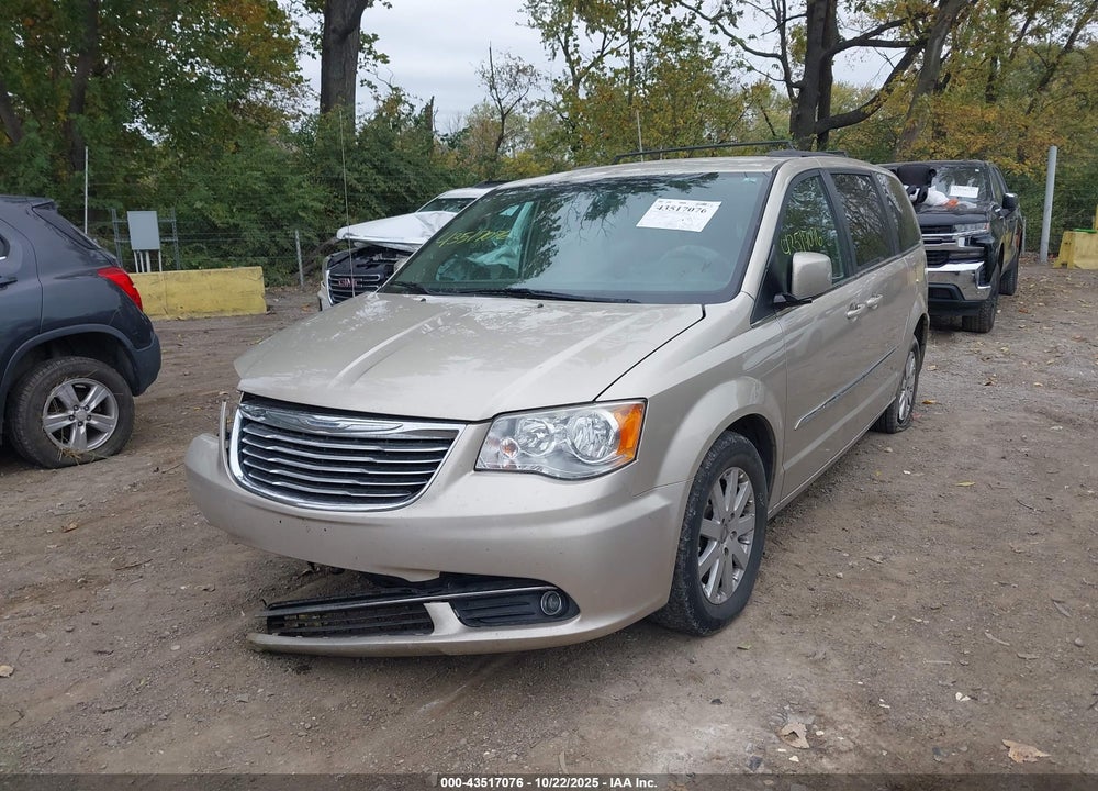 2015 CHRYSLER TOWN & COUNTRY TOURING VIN: 2C4RC1BG6FR565236