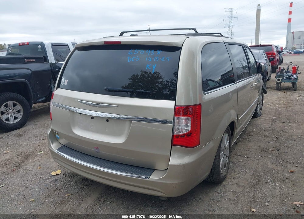 2015 CHRYSLER TOWN & COUNTRY TOURING VIN: 2C4RC1BG6FR565236