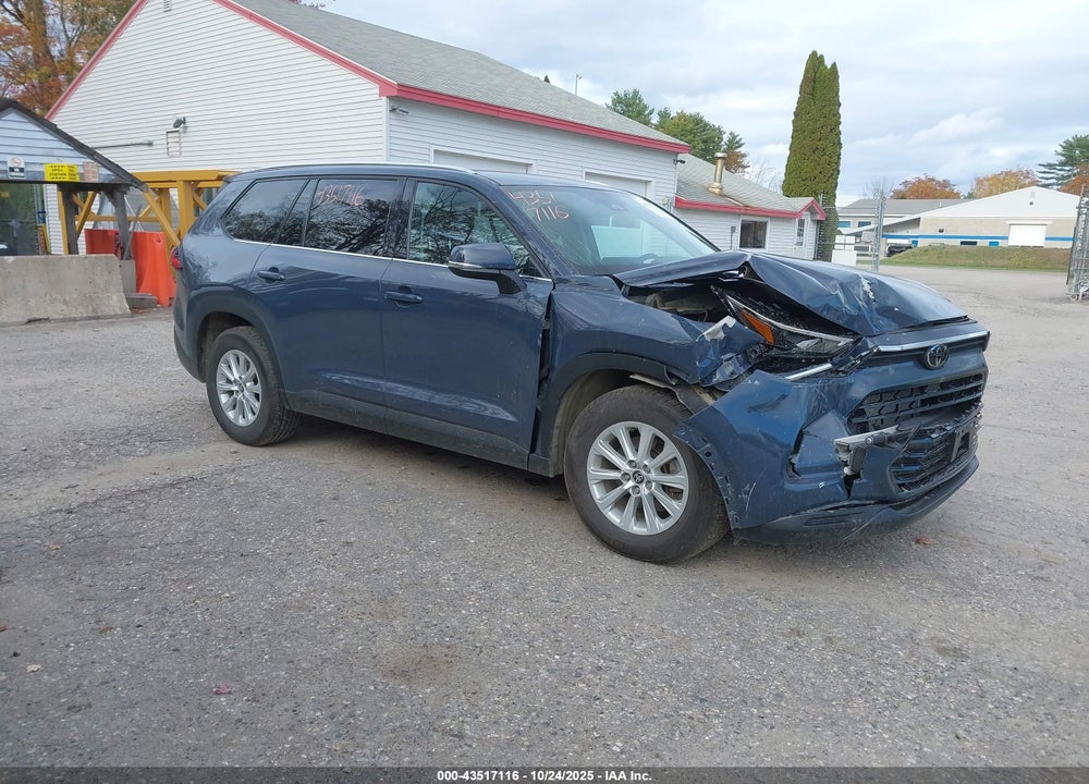 2024 TOYOTA GRAND HIGHLANDER XLE VIN: 5TDAAAB5XRS024297