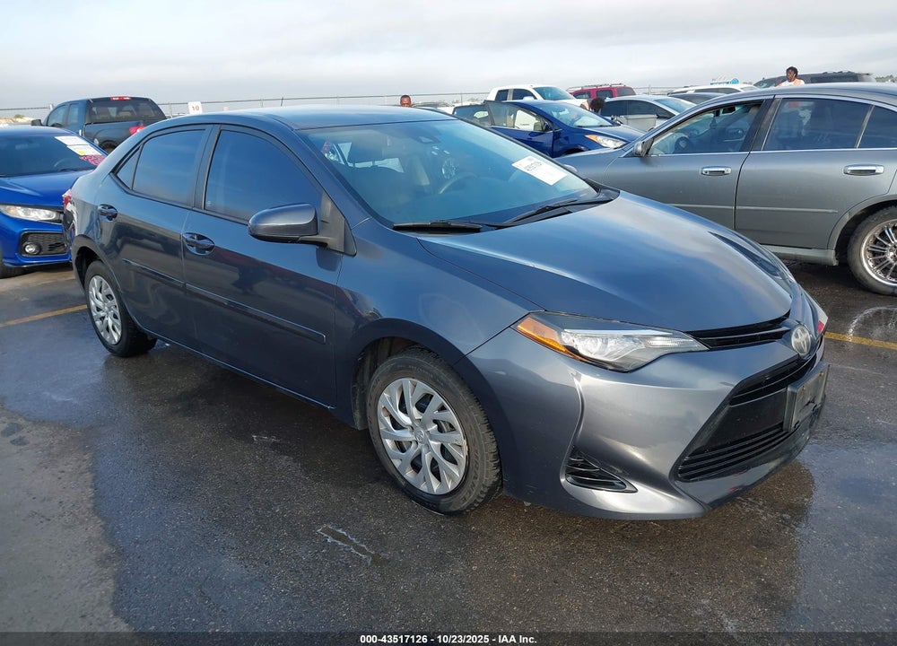 2017 TOYOTA COROLLA LE VIN: 5YFBURHE8HP575868