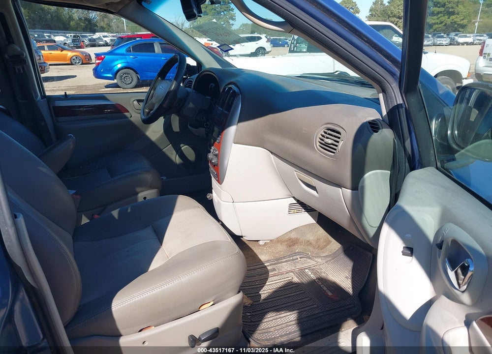 2007 CHRYSLER TOWN & COUNTRY TOURING VIN: 2A4GP54L47R223485