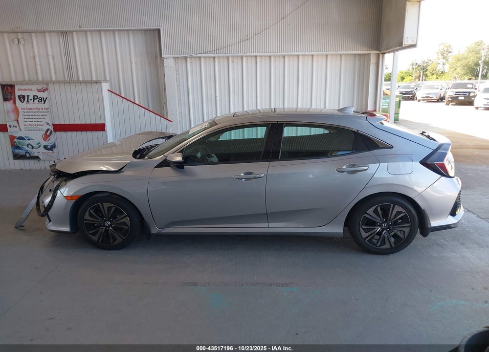 2018 HONDA CIVIC EX VIN: SHHFK7H50JU208538