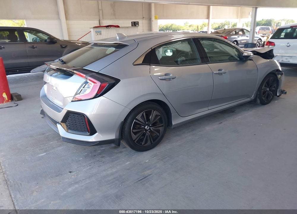 2018 HONDA CIVIC EX VIN: SHHFK7H50JU208538