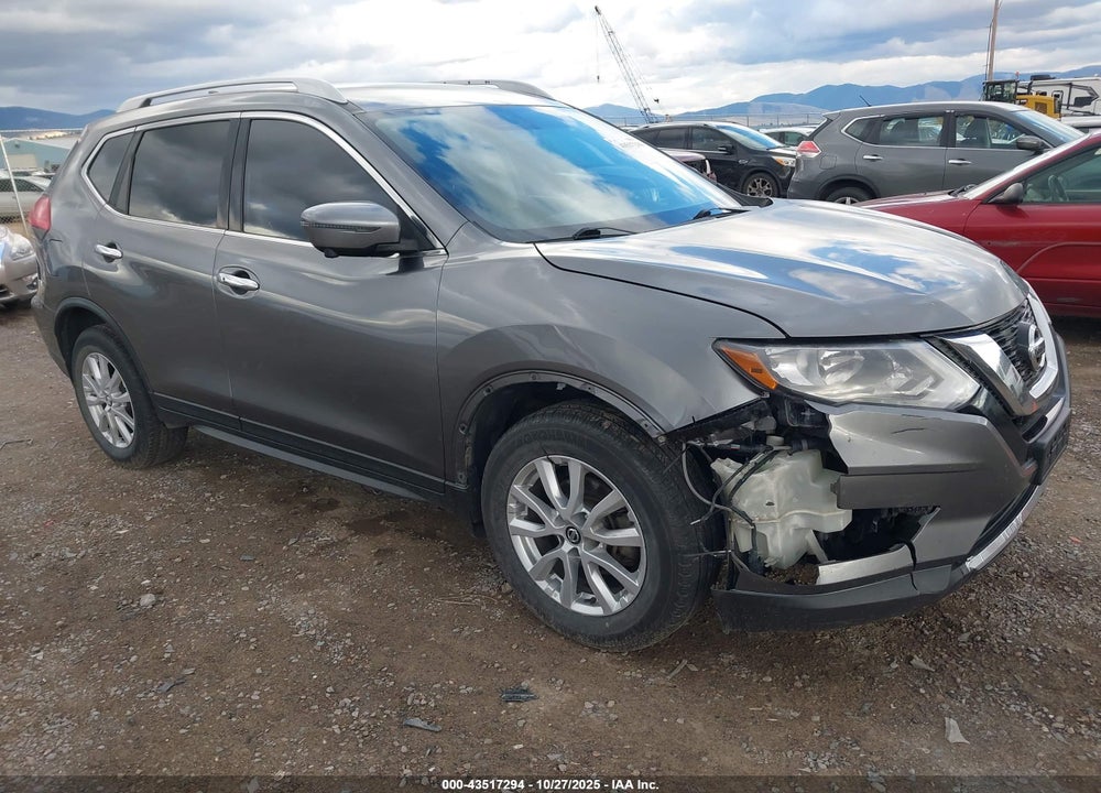 2017 NISSAN ROGUE SV VIN: KNMAT2MV8HP558114