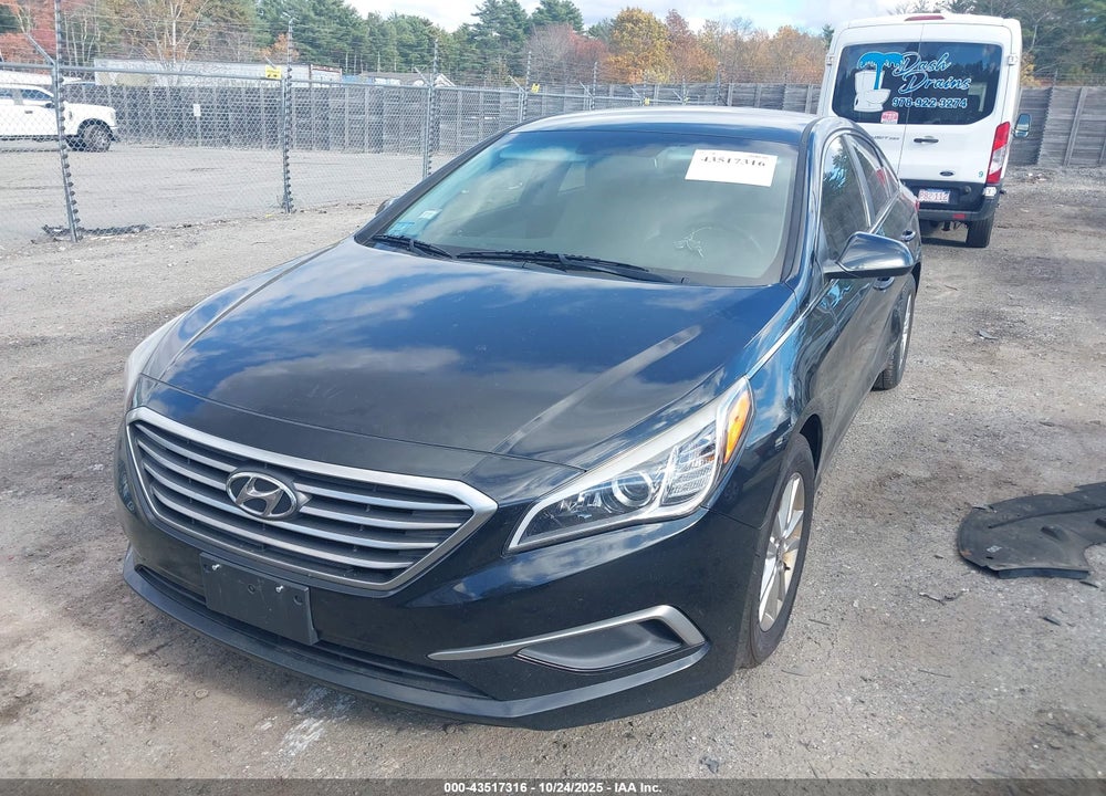 2017 HYUNDAI SONATA SE VIN: 5NPE24AF3HH480852