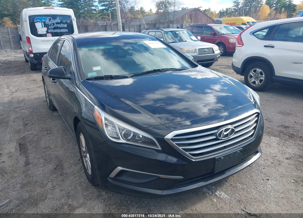 2017 HYUNDAI SONATA SE VIN: 5NPE24AF3HH480852