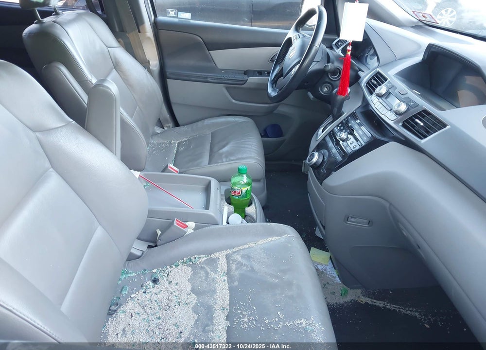 2011 HONDA ODYSSEY EXL VIN: 5FNRL586XBB069514
