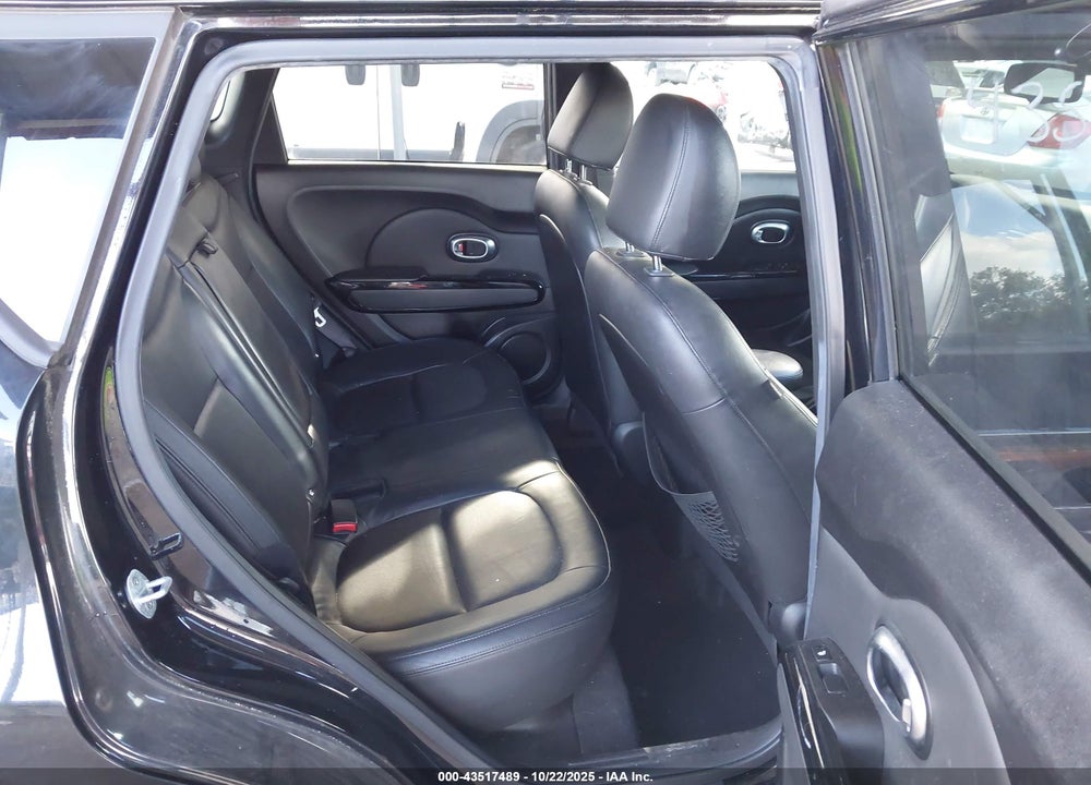 2014 KIA SOUL ! VIN: KNDJX3A53E7043564