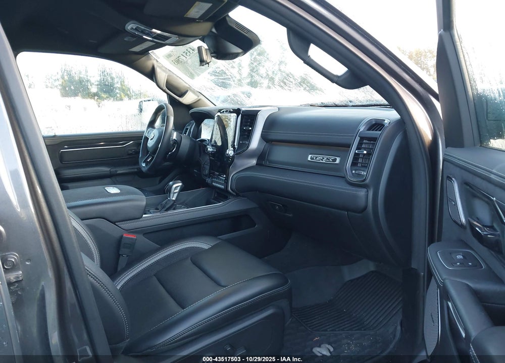 2022 RAM 1500 VIN: 1C6SRFU95NN353023