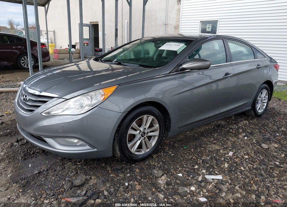 2013 HYUNDAI SONATA GLS VIN: 5NPEB4AC6DH714109