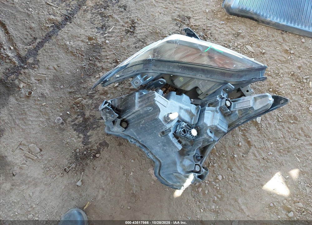 2022 TOYOTA TUNDRA SR5 VIN: 5TFLA5AB6NX014619
