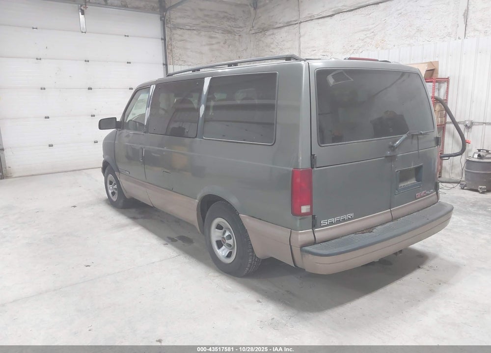1997 GMC SAFARI SLX VIN: 1GKEL19W3VB513530