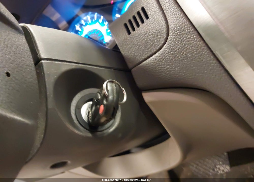 2011 FORD FUSION VIN: 3FAHP0GA3BR342032
