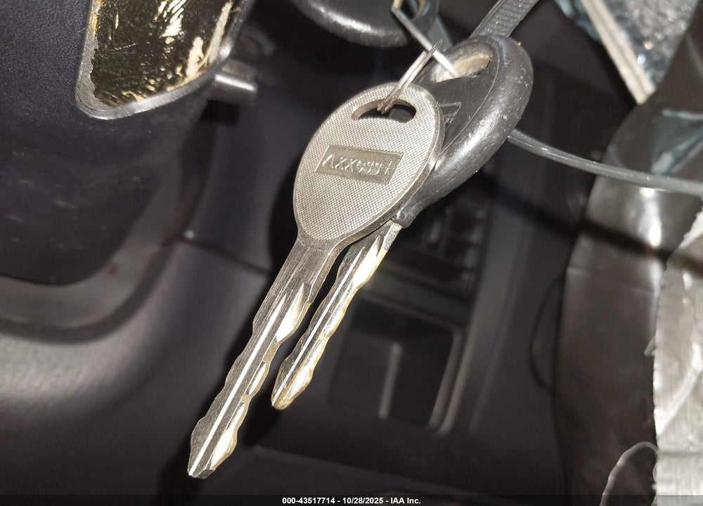 2001 DODGE DAKOTA SPORT VIN: 1B7FL26P71S313988