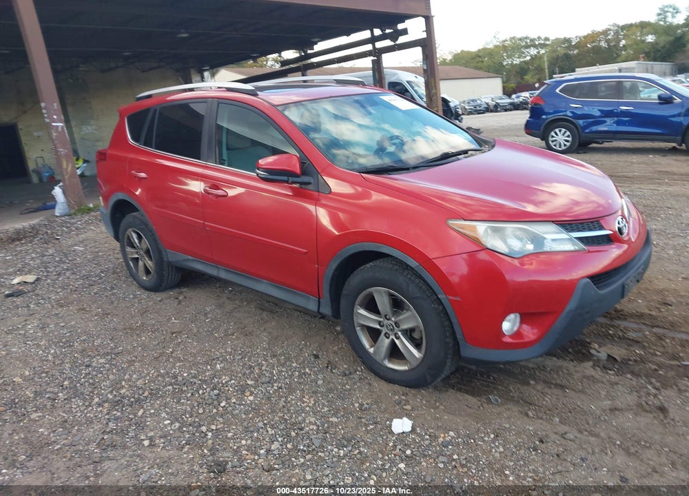 2015 TOYOTA RAV4 XLE VIN: 2T3RFREV1FW268929