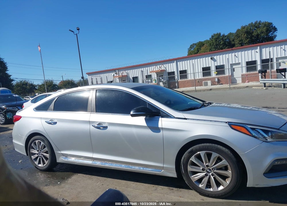 2015 HYUNDAI SONATA SPORT VIN: 5NPE34AF4FH057434