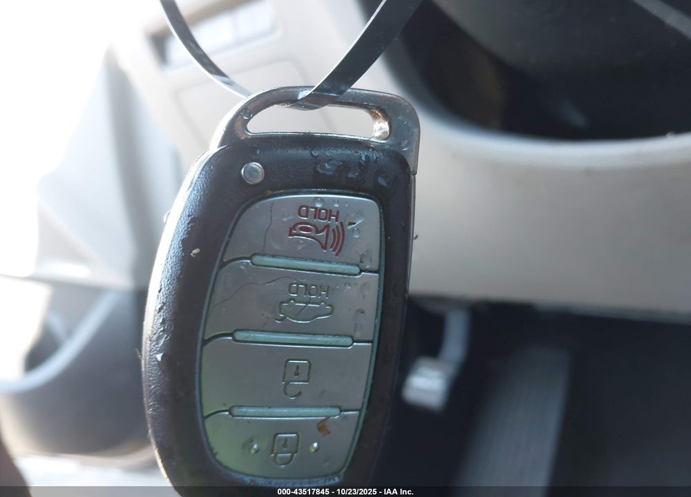 2015 HYUNDAI SONATA SPORT VIN: 5NPE34AF4FH057434